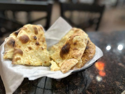 Garlic naan