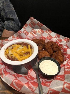 Chili and wings