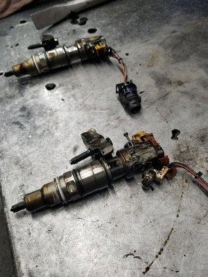 Replacing fuel injectors on a 2004 Ford F350 diesel.