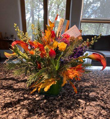 Pacific Floral Thanksgiving arrangement for my mom. 2021