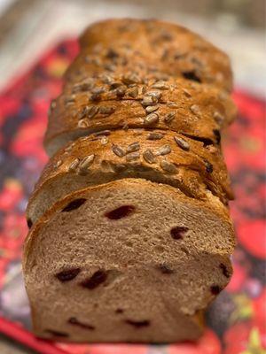 Sunberry Bread~ This whole-grain sourdough was delicious, loved cranberries, sunflower seeds & taste amazing as a grilled cheese or pb & j!