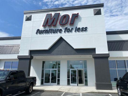 Mor Furniture for Less. Tacoma Showroom