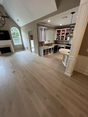 LW FLOORING FRENCH IMPRESSIONS EUROPEAN WHITE OAK 7" wide  ENGINEERED HARDWOOD