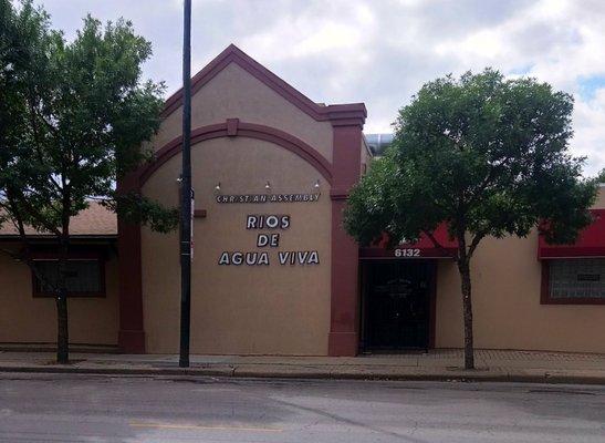 Iglesia Rios de Agua Viva at 6132 S. Kedzie Avenue