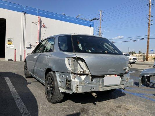 Before pic REAR (paint is highly oxidized = BAD). *NOTE - I delivered the car with the rear lights and bumpers taken OFF.