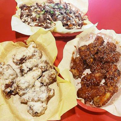 All the delicious starters! Wings ~ garlic parm & sweet n spicy!