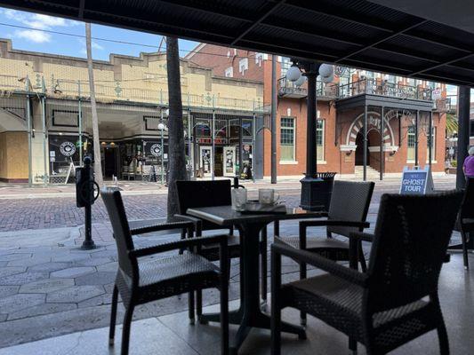 An outdoor and indoor cigar smoking area