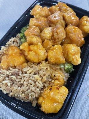 General tso chicken with chicken fried rice