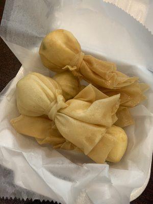 4 Piece Crab Rangoon