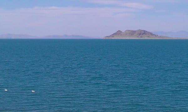 Pyramid Lake