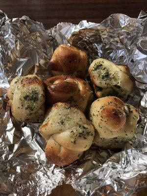 Garlic knots