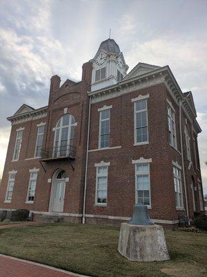 Paragould Regional Chamber of Commerce (formerly the Greene County Courthouse)