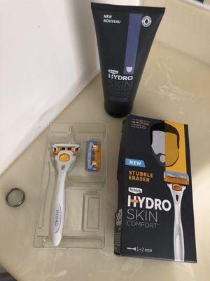 Schick Hydro Stubble Eraser shaver  with a tube of shaving cream bought from Walgreens on Foothill and Coolidge.