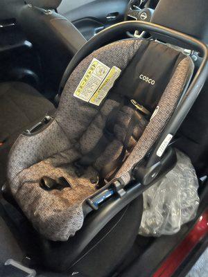 Infant car seat currently available as of January 2024. Sharing so parents can figure out installation in advance.