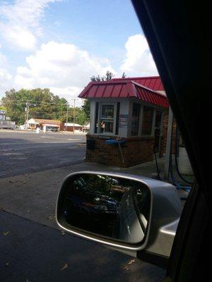 Where is everybody? This place is the worst autobell of the lot. Been waiting for over 5 minutes to place my order.