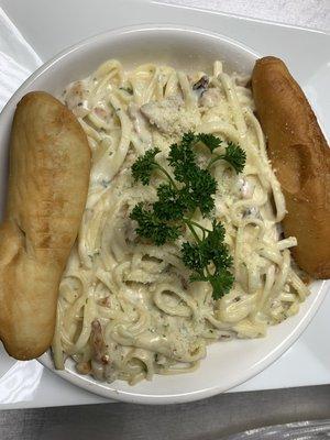 Chicken Alfredo