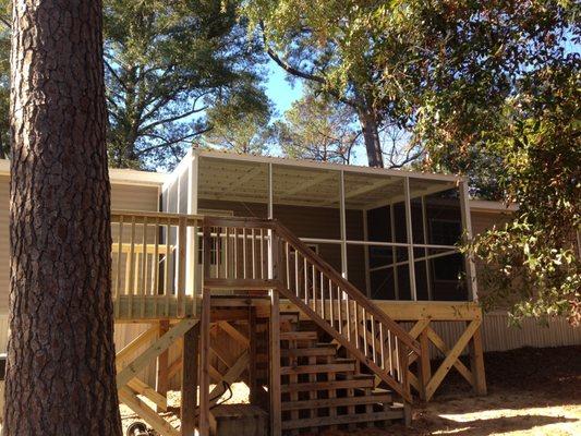 Covered Screen room and deck