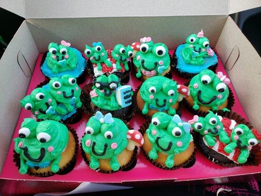 Frog cupcakes