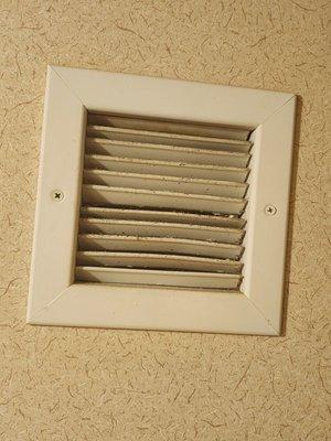 Dirty wall vent