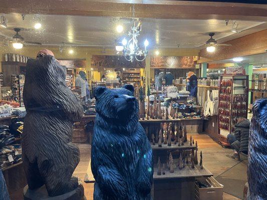 Bear sculptures out front of the shop