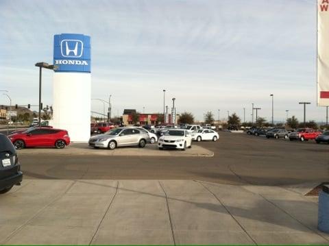 New and Used Cars in Kingman, from Honda, Chevy, Pontiac, Hyundai, Toyota, Mitsubishi, Suzuki, Subaru, VW, Nissan, GMC, and Cadillac.