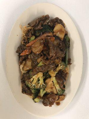 Pan Fried Noodles Beef w.Mixed Vegetable