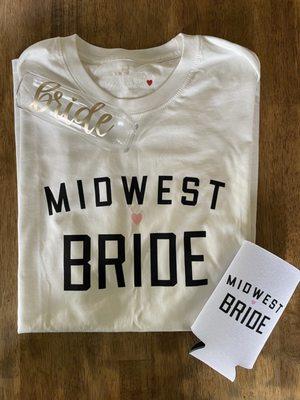 Midwest Bride goodies: Champaign flute, can coozie, Midwest Bride shirt.