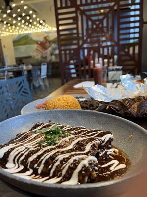 Enchiladas de Mole