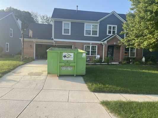 15-yard Bin There Dump That dumpster rental