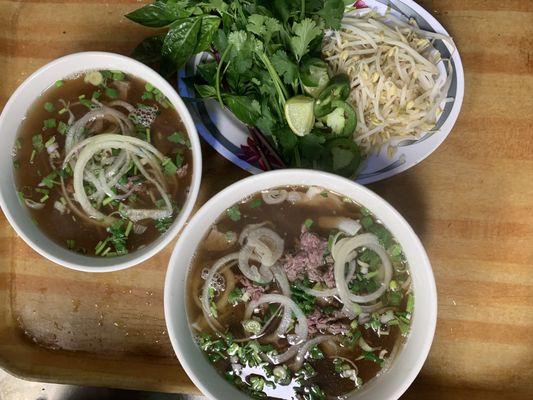 Yummy pho thy thịt tái mềm, thịt Nam thơm ngon và nhiều món đặc biệt khác....!