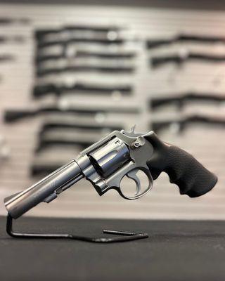 Greatest collection of Smith & Wesson on Cordelia Gun Exchange at best prices