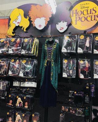 Exclusive hocus pocus costume!