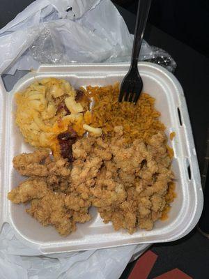 Conch platter w/ rice and peas and mac