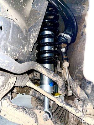 Bilstein 6112 height adjustable front suspension struts. Looking to lift your truck or suv? Contact us today