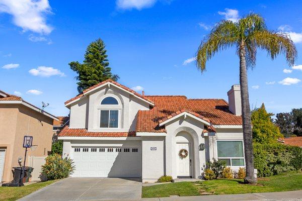 Laguna Niguel 3bed/ 2.5 bath. $699k.