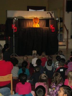 In School Field Trip - Puppet Show