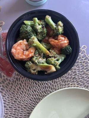 Shrimp with broccoli $9