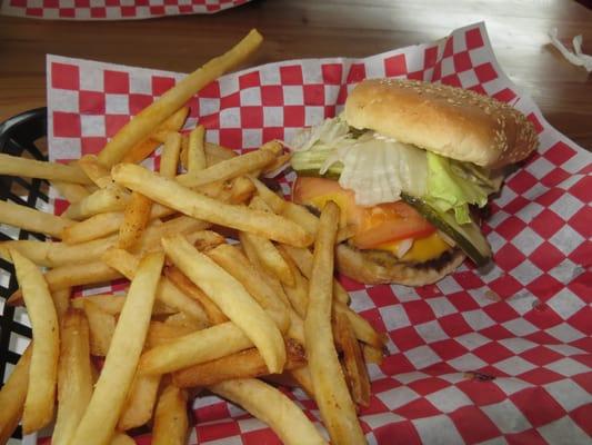 Cheeseburger & Fries