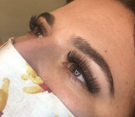 Lash extensions & brows