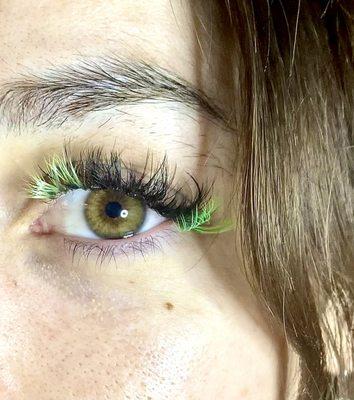 Volume Lash Extensions with Color