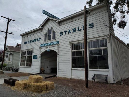 Dashaway Stables