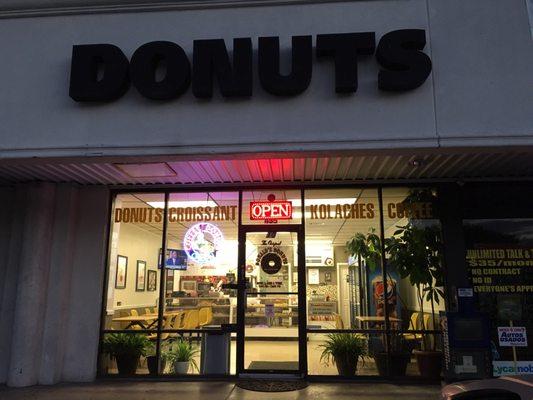 Donuts before the sun comes up? Yes please!