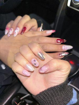 nails