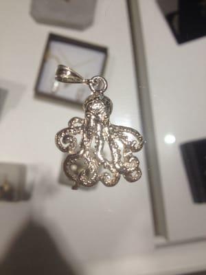 This is the sterling silver octopus I bought! So excited to wear it!