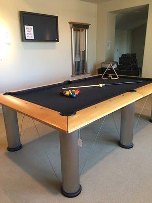 Manhattan Pool Table in Kessler..