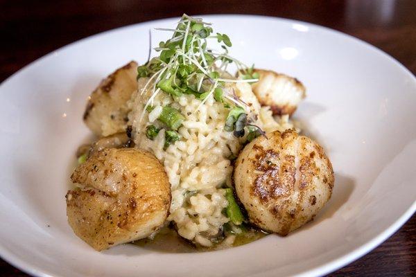 "GEORGES BANK SCALLOPS" shiitake mushrooms & asparagus risotto