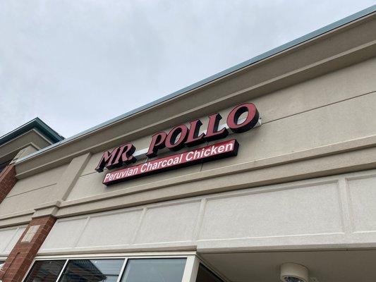 Mr Pollo Signage