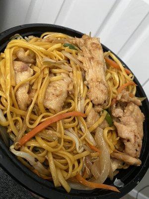 Chicken Lo Mein