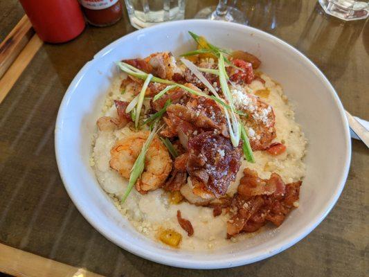 Today's special, shrimp and grits. Possibly the creamiest grits I've ever had... absolutely superb.