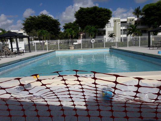 Excelentes trabajos de reparacion de piscina Pool Services Miami FL http://poolquality.com